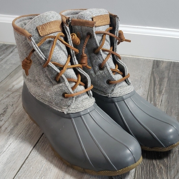 Sperry | Saltwater Wool Embossed Thinsulate Duck Boot - Picture 1 of 8